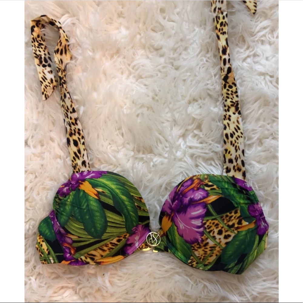 34C Bombshell Victoria Secret Bikini top